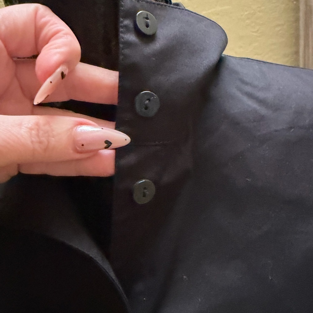 Stella Carakasi Black Button Down Shirt EUC 🖤 - Picture 5 of 7